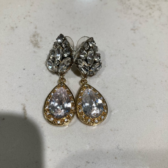 🩷2/$50❤️Crystal Bridal Earrings | Bridal Statement Earrings - Picture 3 of 3